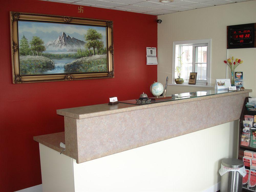 Lincoln Motel Sturgeon Falls ภายนอก รูปภาพ