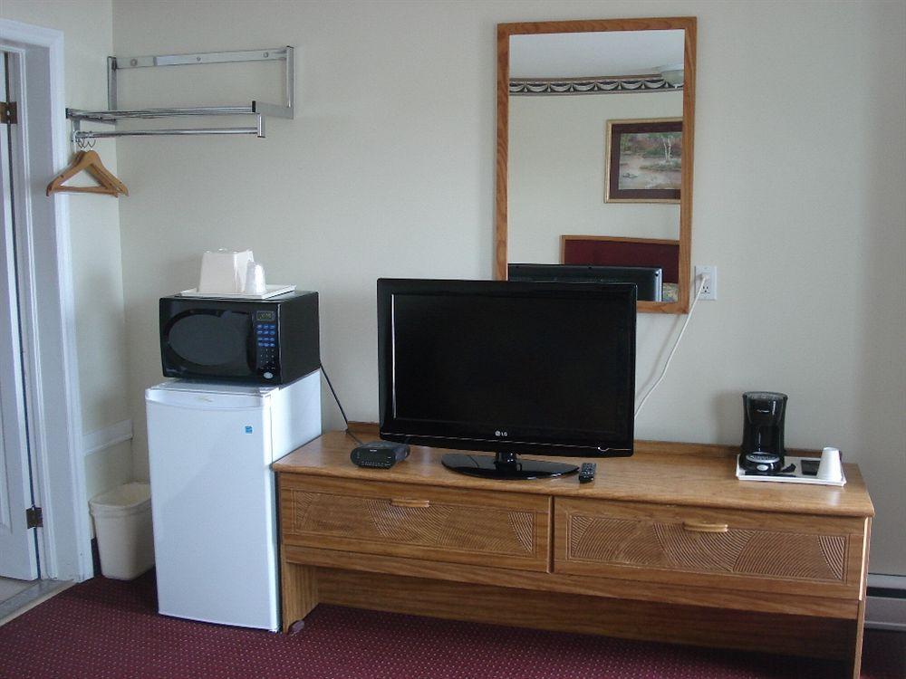 Lincoln Motel Sturgeon Falls ภายนอก รูปภาพ