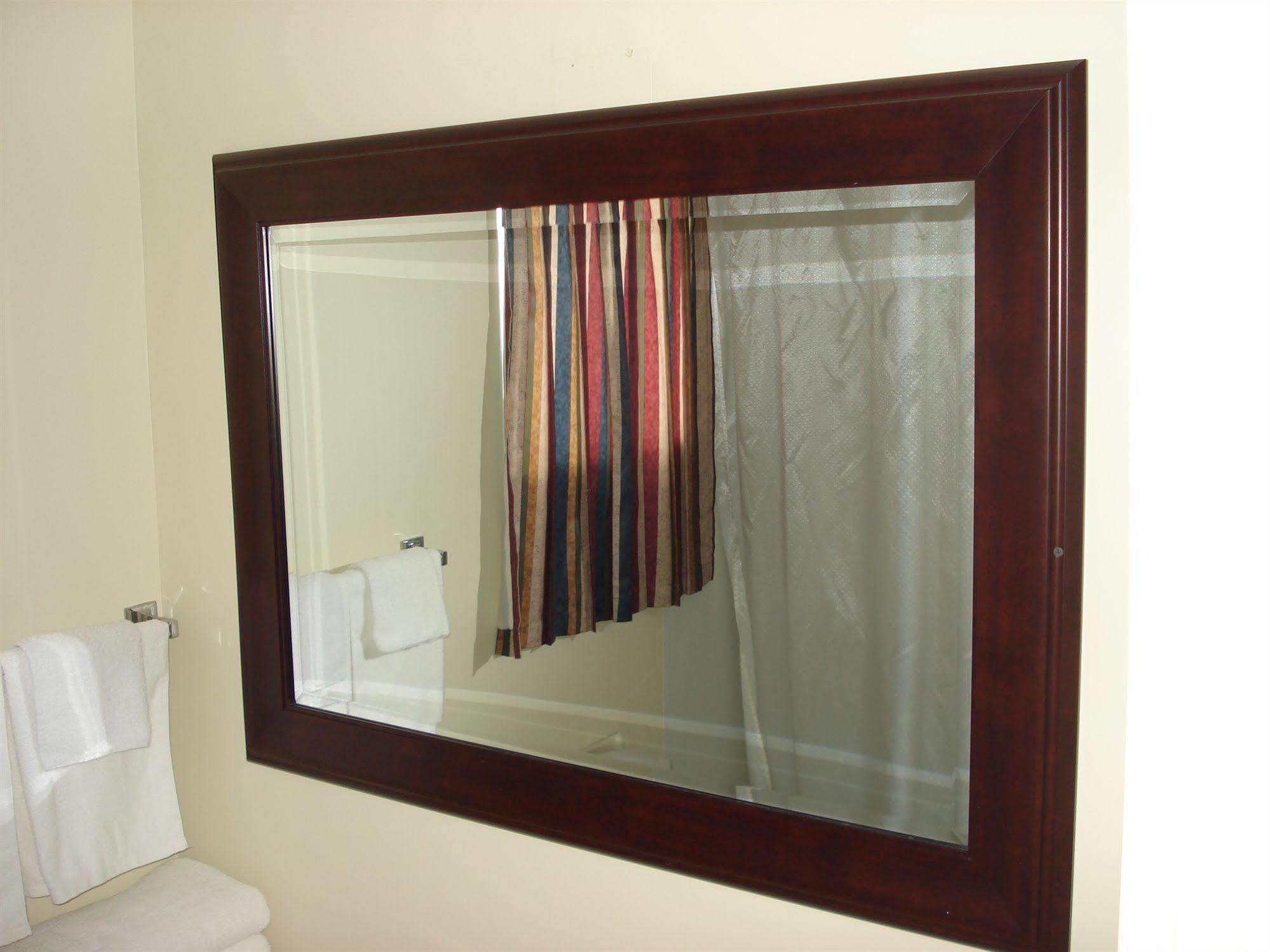 Lincoln Motel Sturgeon Falls ภายนอก รูปภาพ